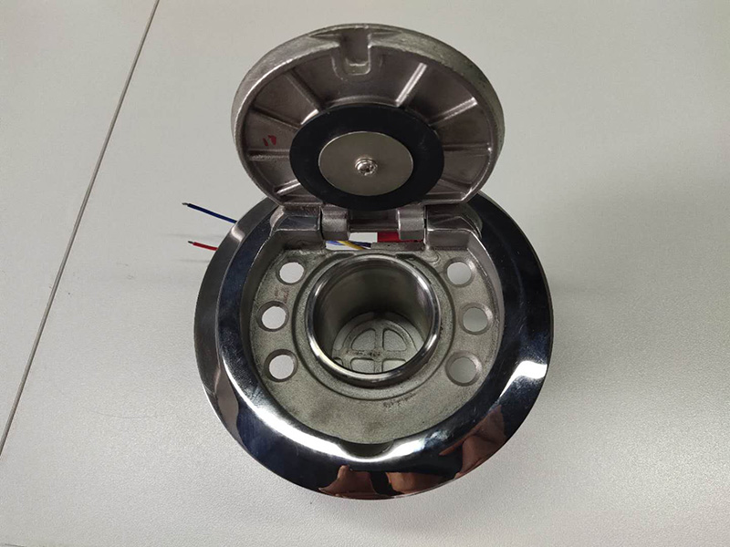 觸點開關式地閥